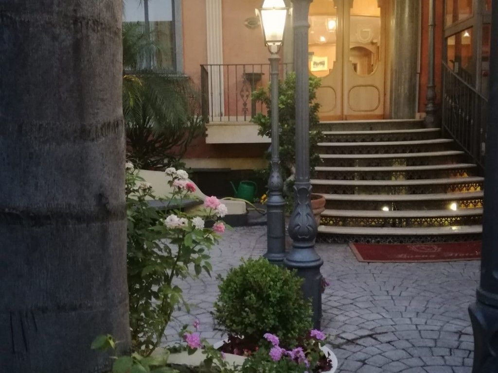 Buono B&B Napoli Eksteriør bilde